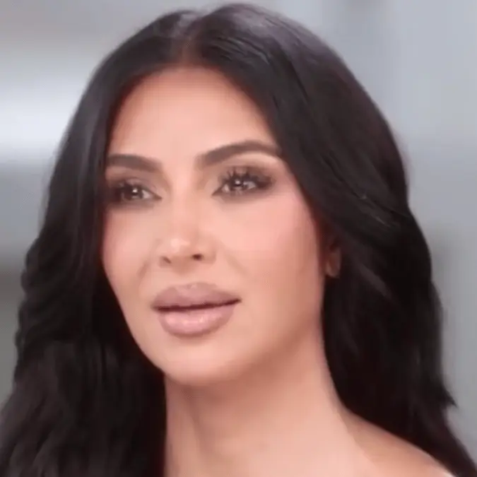 The Kardashians / Disney Plus