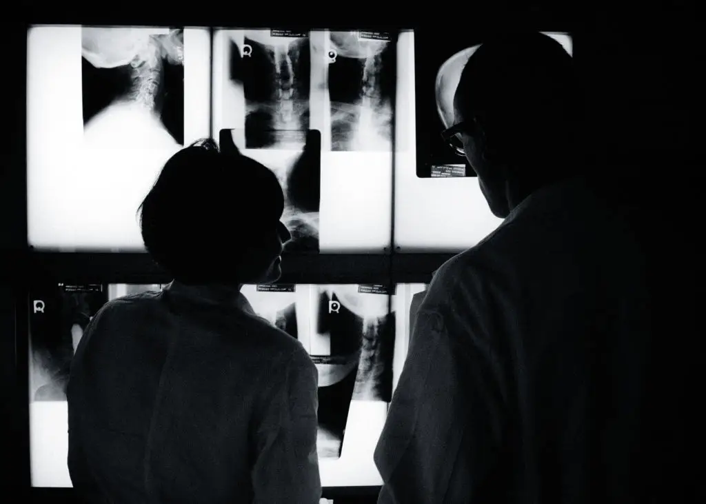 Human radiologists are thankfully still around, yet there time could be limited if health leaders have anything to say about it (H. Armstrong Roberts/ClassicStock /Getty Images)