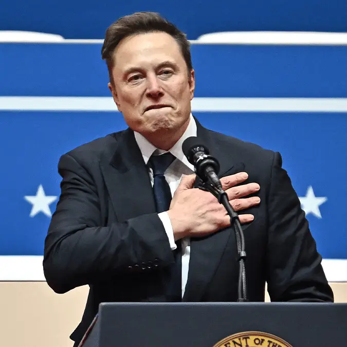 Elon Musk issues 3-word response to Jimmy Kimmel after host mocked him over Nazi salutes and Tesla drama