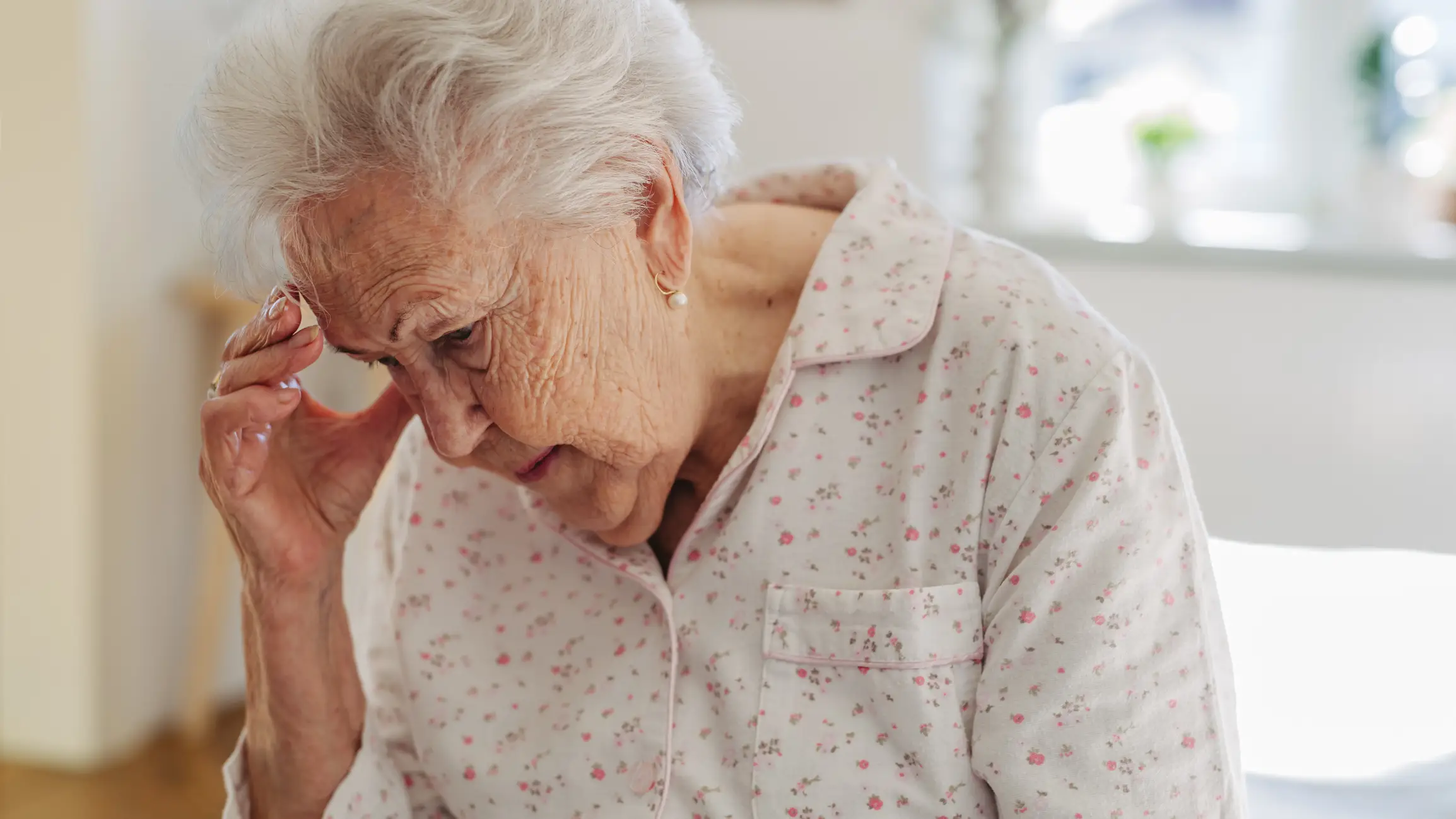 Women are said to live longer than men without dementia (Halfpoint Images / Getty)