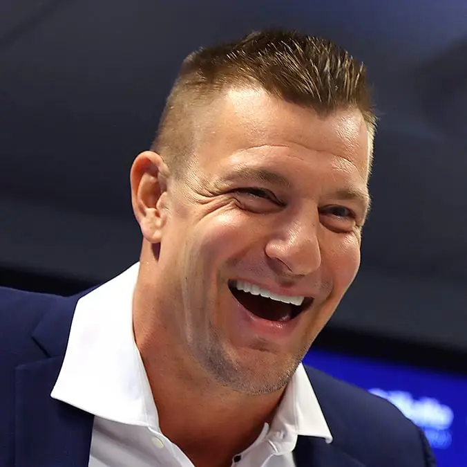 Rob Gronkowski's forgotten $69,000 Apple investment that transformed his net worth has hidden strategy