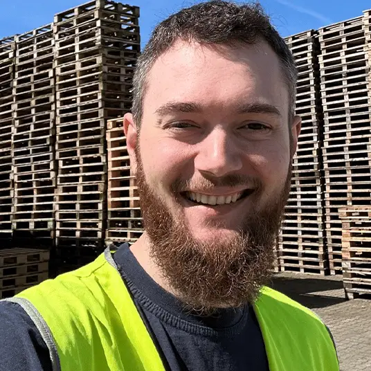 Top gaming creator quits streaming to get a 'real job' and quits 2 weeks later after intense realisation