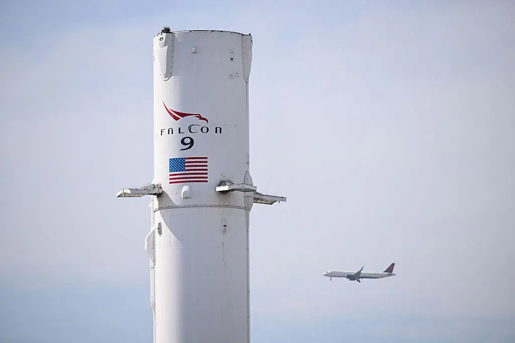 The SpaceX Falcon 9 rocket will strike the Moon's surface with a force equivalent to 3 tons of TNT (Patrick T. Fallon / AFP via Getty Images)