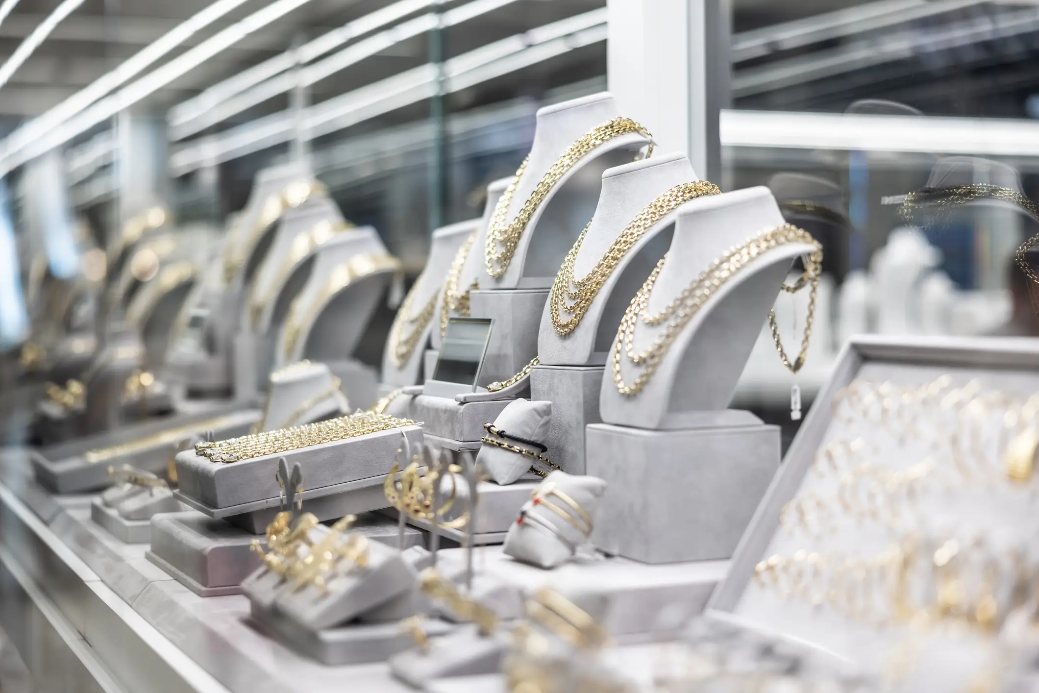 Flores is a major suspect in a case that saw $100 million worth of jewellery stolen during a heist (Getty Stock)