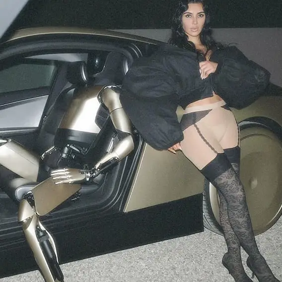  Instagram/@kimkardashian