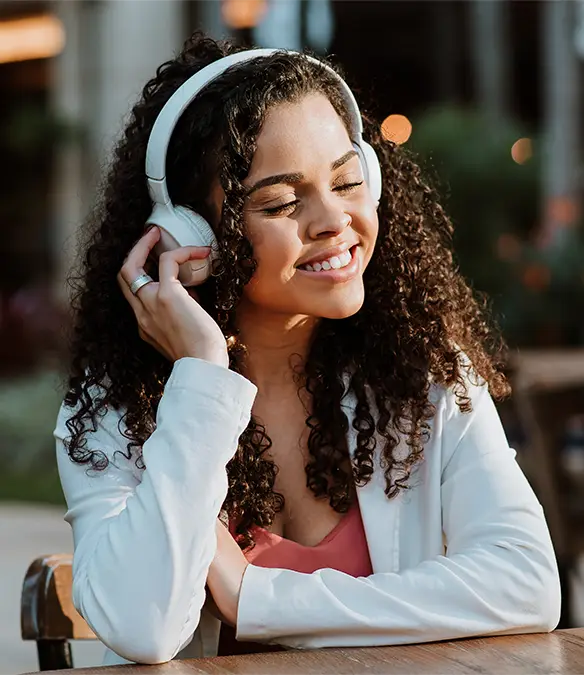 Bluetooth operates on a light wavelength that's not visible to the human eye / andreswd / Getty