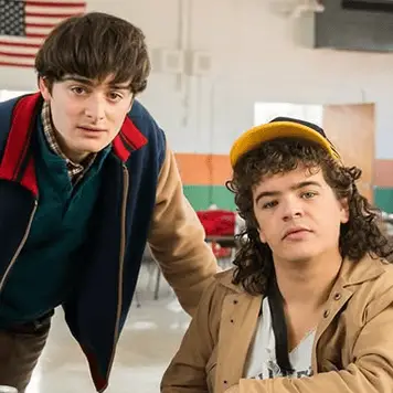 NurPhoto/Contributor/Getty / @‌strangerthingstv/Instagram