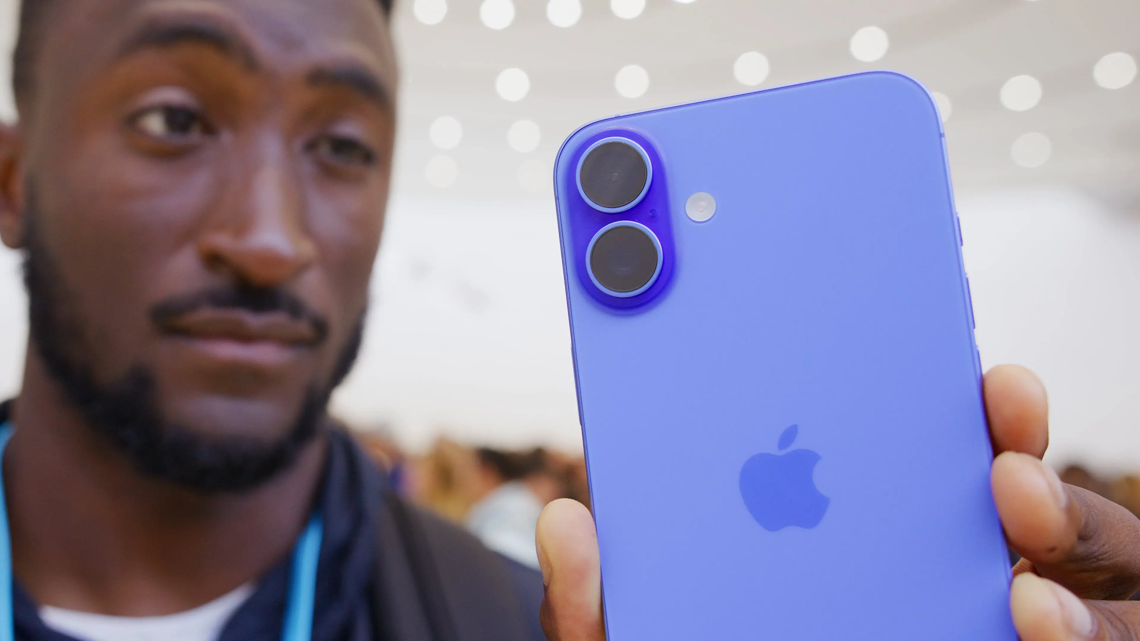 Marques Brownlee gave his full impressions of the iPhone 16/Pro in a YouTube video (X/@MKBHD)