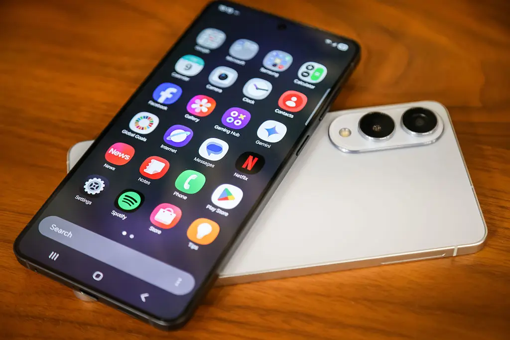 Samsung is changing a major feature with its messaging services, canning a popular app in the process (Michael Nagle/Bloomberg via Getty Images)