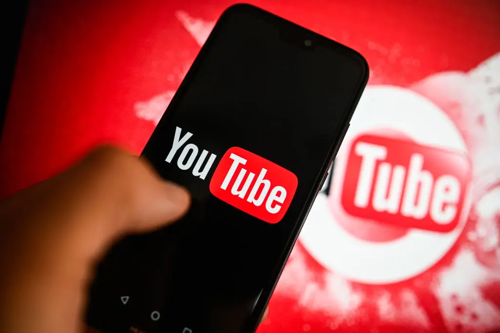 YouTube is experimenting with a new feature (Omar Marques/SOPA Images/LightRocket via Getty Images)