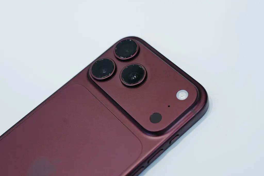 Cameras are a big difference maker between the iPhone 18 Pro and iPhone Duo, with the variable aperture lens likely to convinced photography enthusiasts (David Paul Morris/Bloomberg via Getty Images)