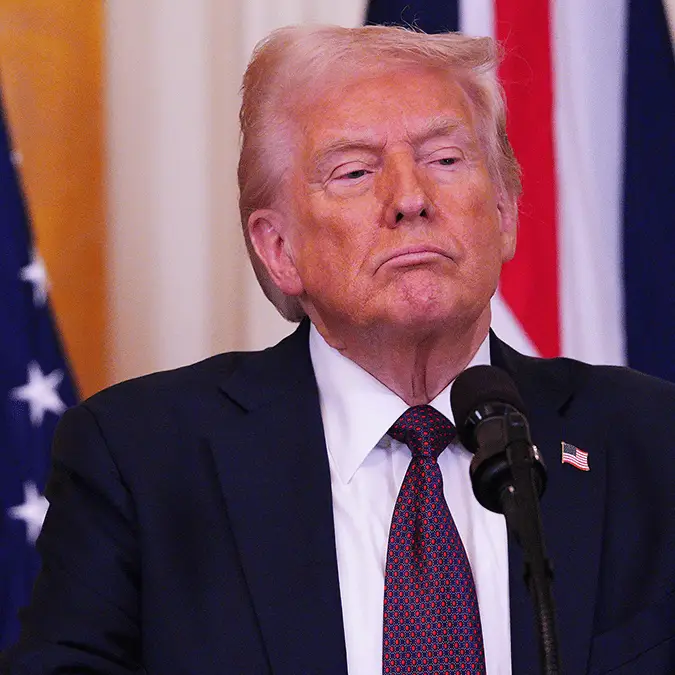 Reason why English has only just become the official language of the USA after 250 years