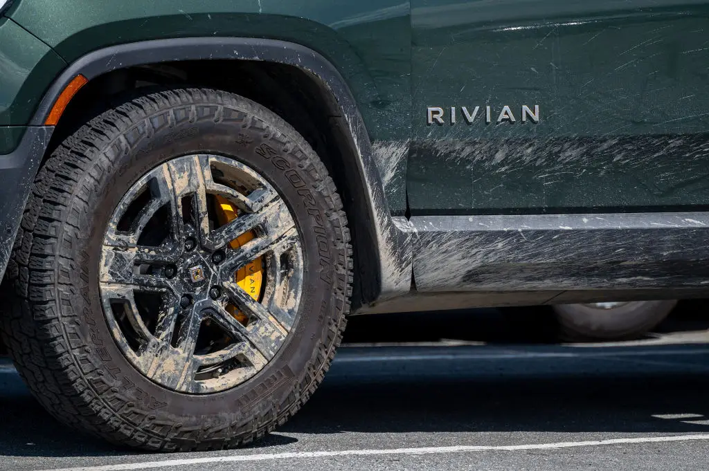 Bezos' investment in Tesla rivals like Rivian and Slate justify his strong interest in the lithium reserve (David Paul Morris / Bloomberg via Getty Images