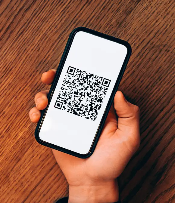 'Quishing' is a new scam that transfers malward through QR codes / Yana Iskayeva / JGI/Jamie Grill /Getty