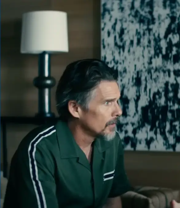 The director of the Netflix hit has explained the decision behind the movie's subtle details / Netflix