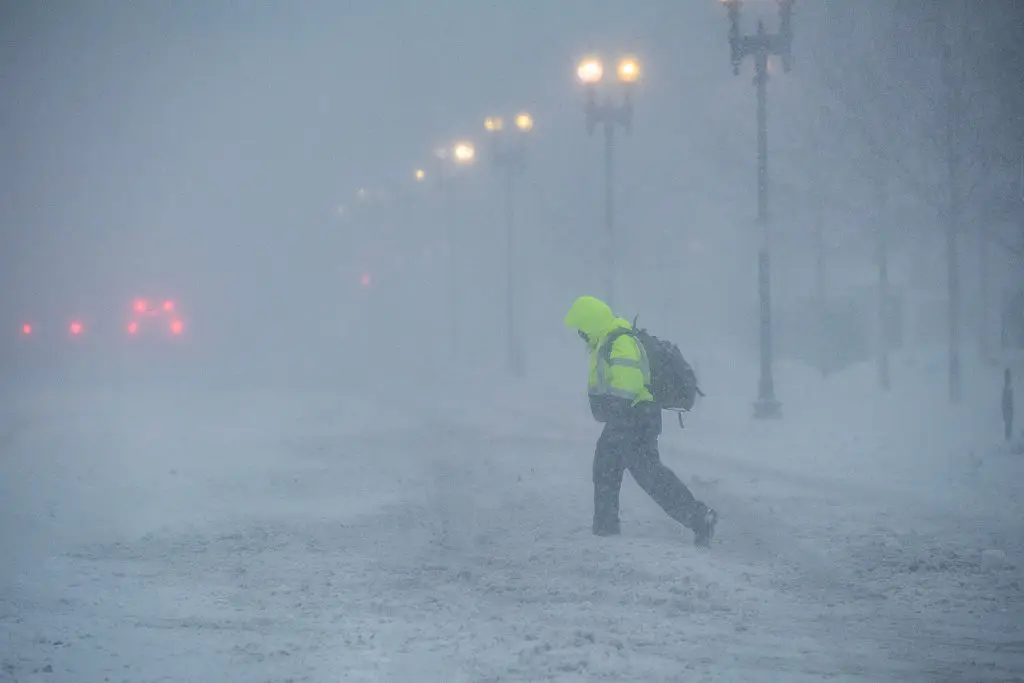Back-to-back snow storms set to hit millions of people (Joseph Prezioso/AFP via Getty Images)