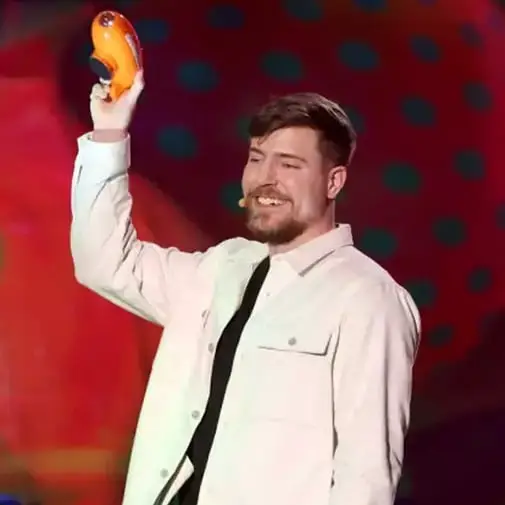 Monica Schipper/Getty Images for Nickelodeon/YouTube/@RosannaPansino