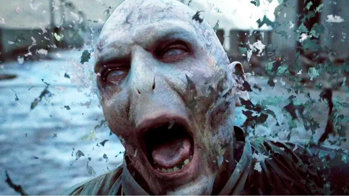 Harry Potter fans horrified to learn what really happened to Voldemort after he died