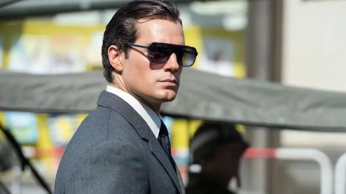 Henry Cavill James Bond first footage appears online