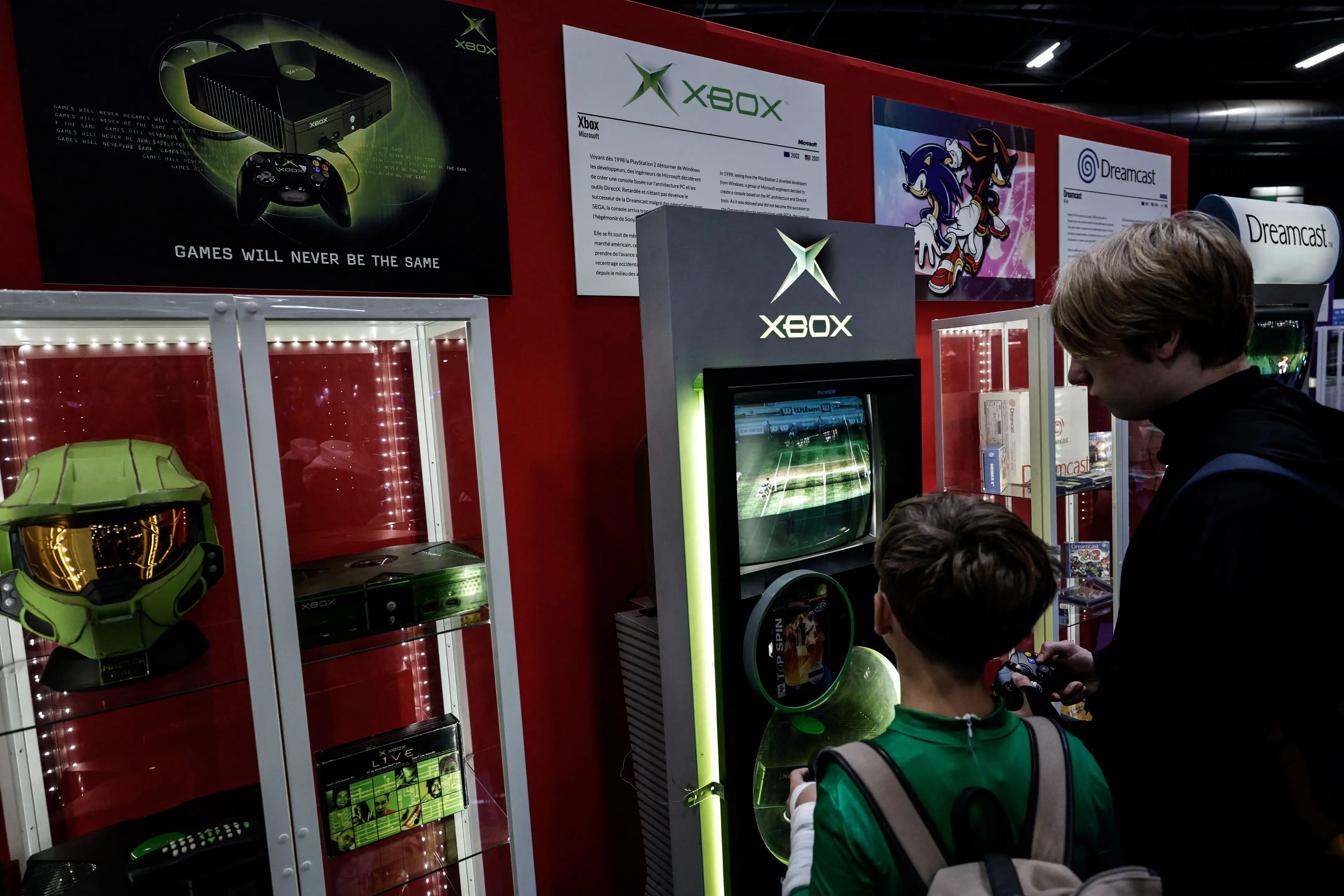 STEPHANE DE SAKUTIN / AFP