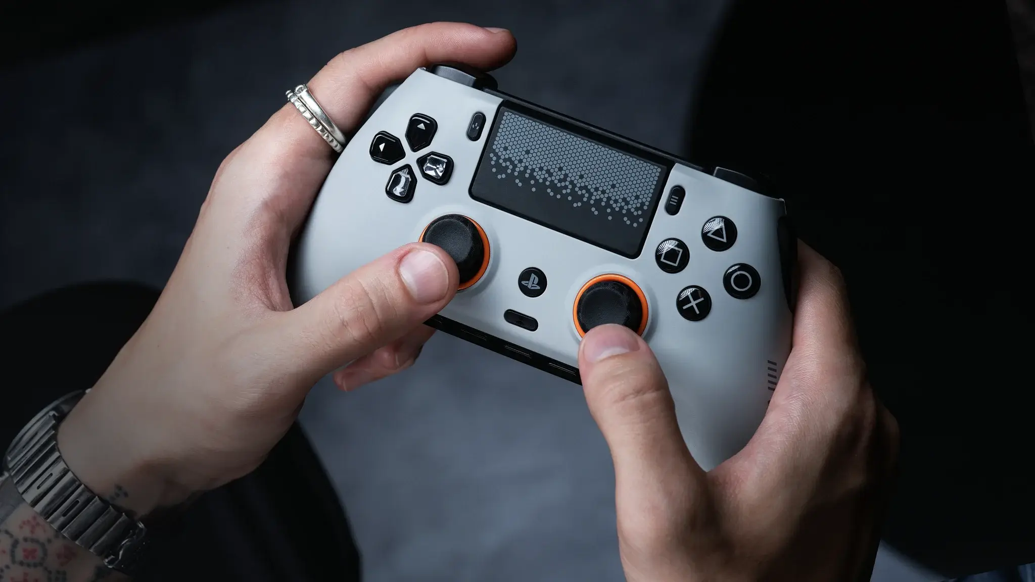 Scuf Omega,