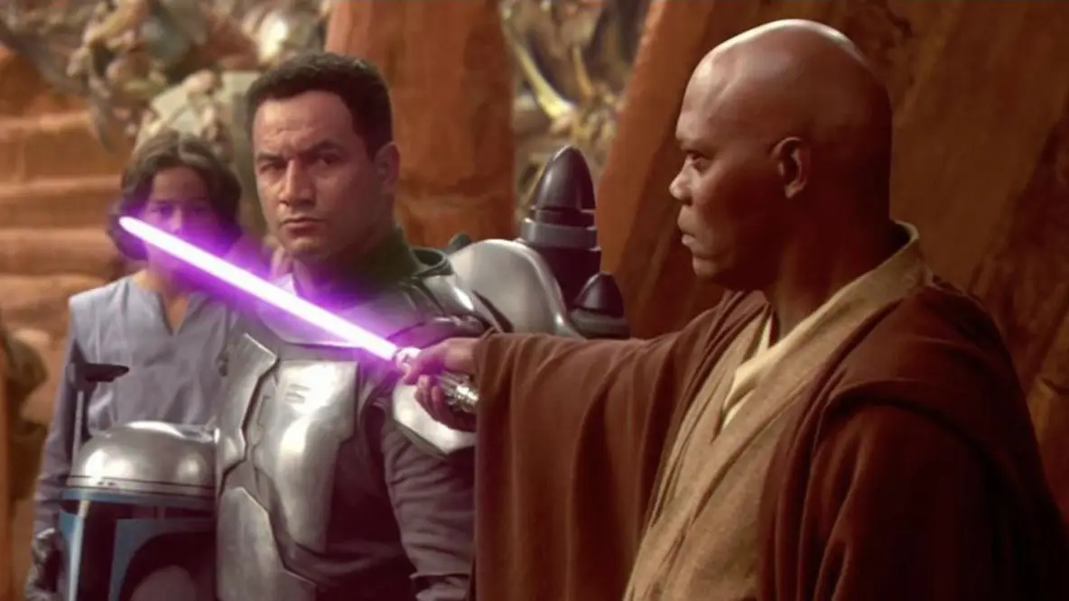 Star Wars fans obsessed with real reason Mace Windu's lightsaber is purple