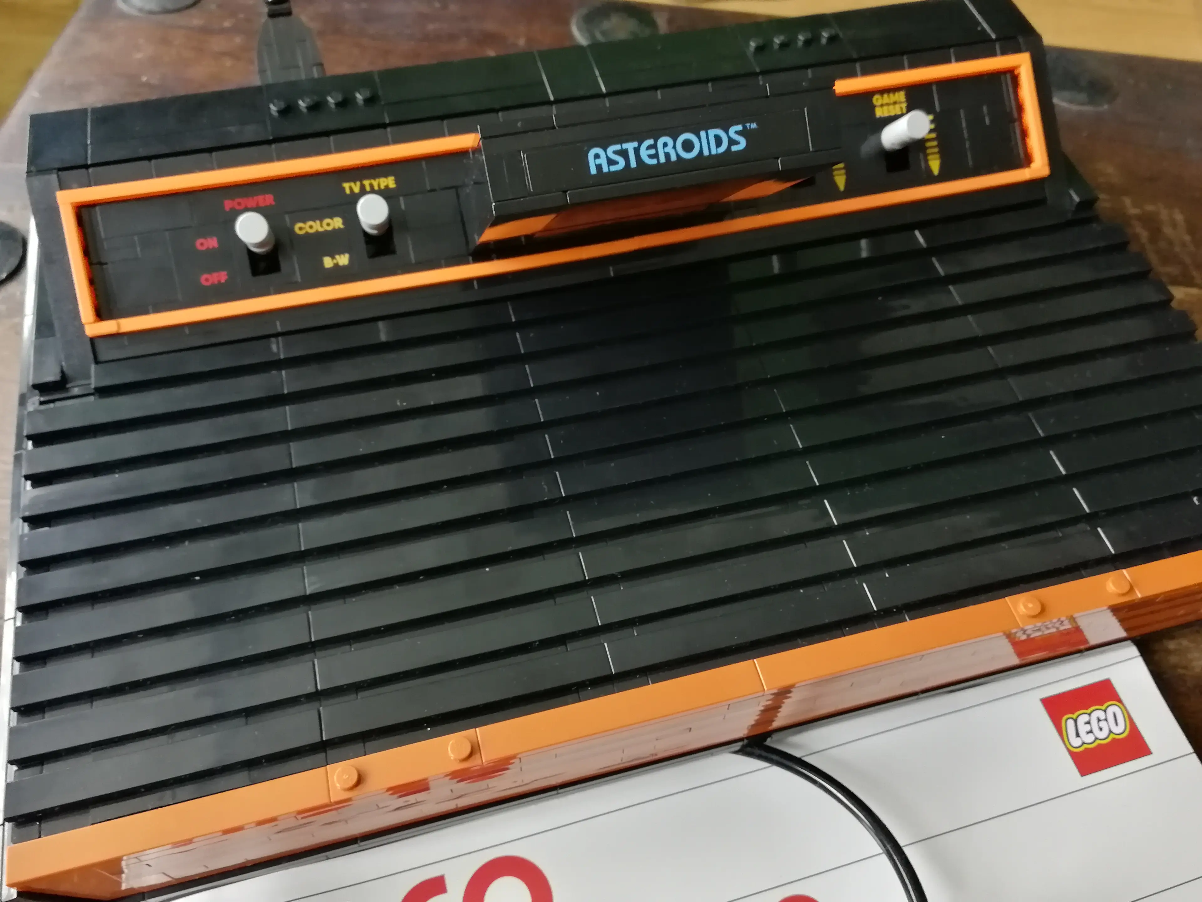 The carts go where you expect them to, snugly /