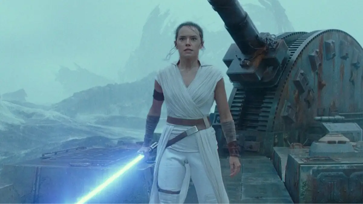 Star Wars fans in love with new sequel trilogy release