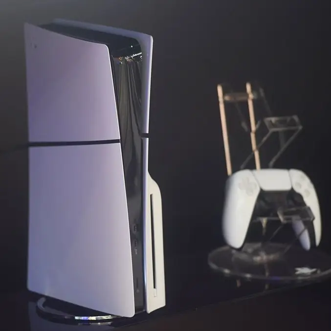 PS5 (CFOTO/Future Publishing via Getty Images)