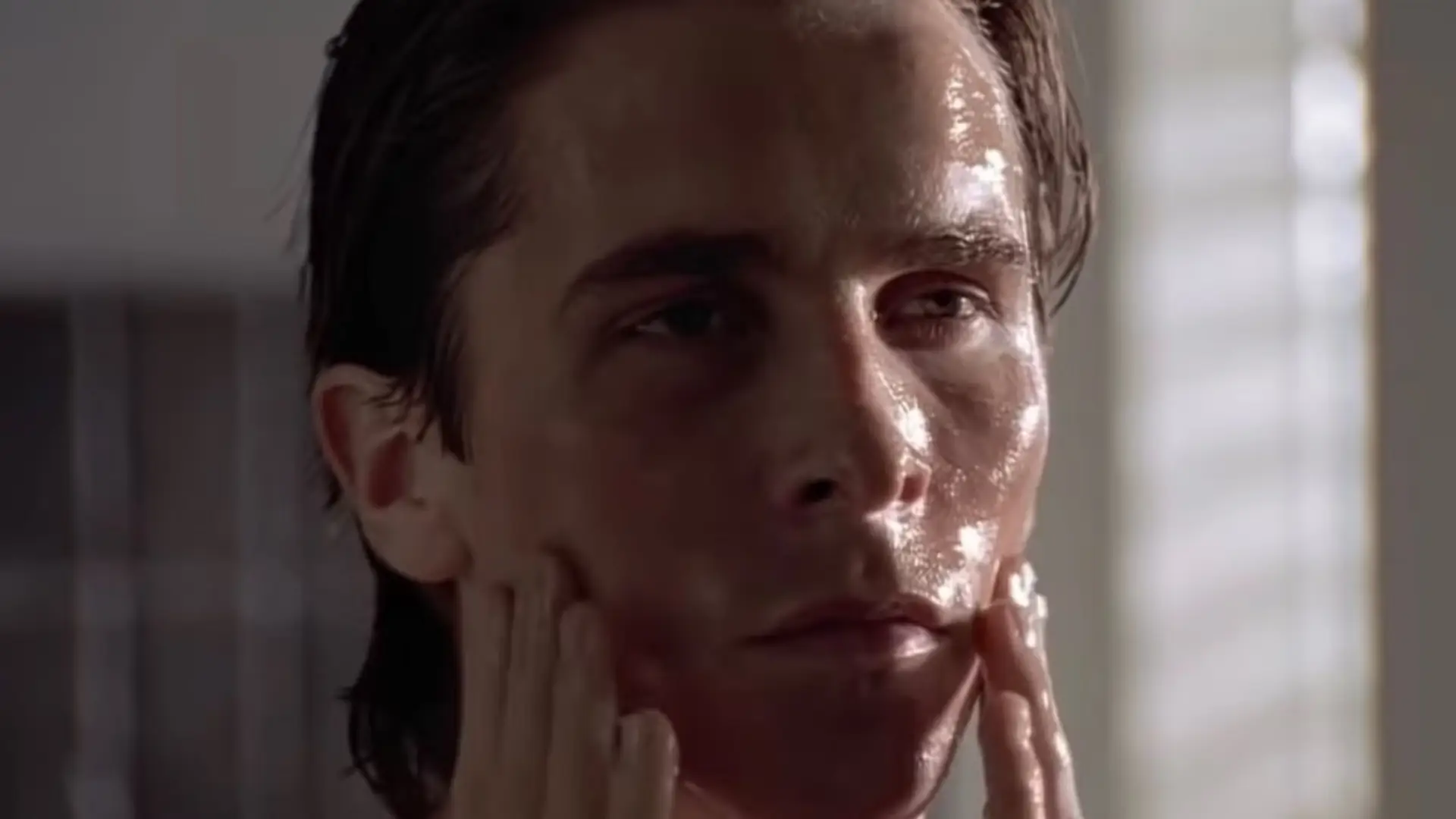 Don’t Be Gross, Here’s How Often You Should Wash Your Face