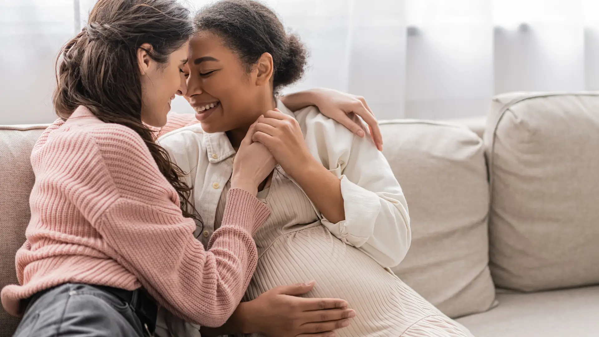 Here’s How Often Real Couples *Actually* Have Sex While Pregnant