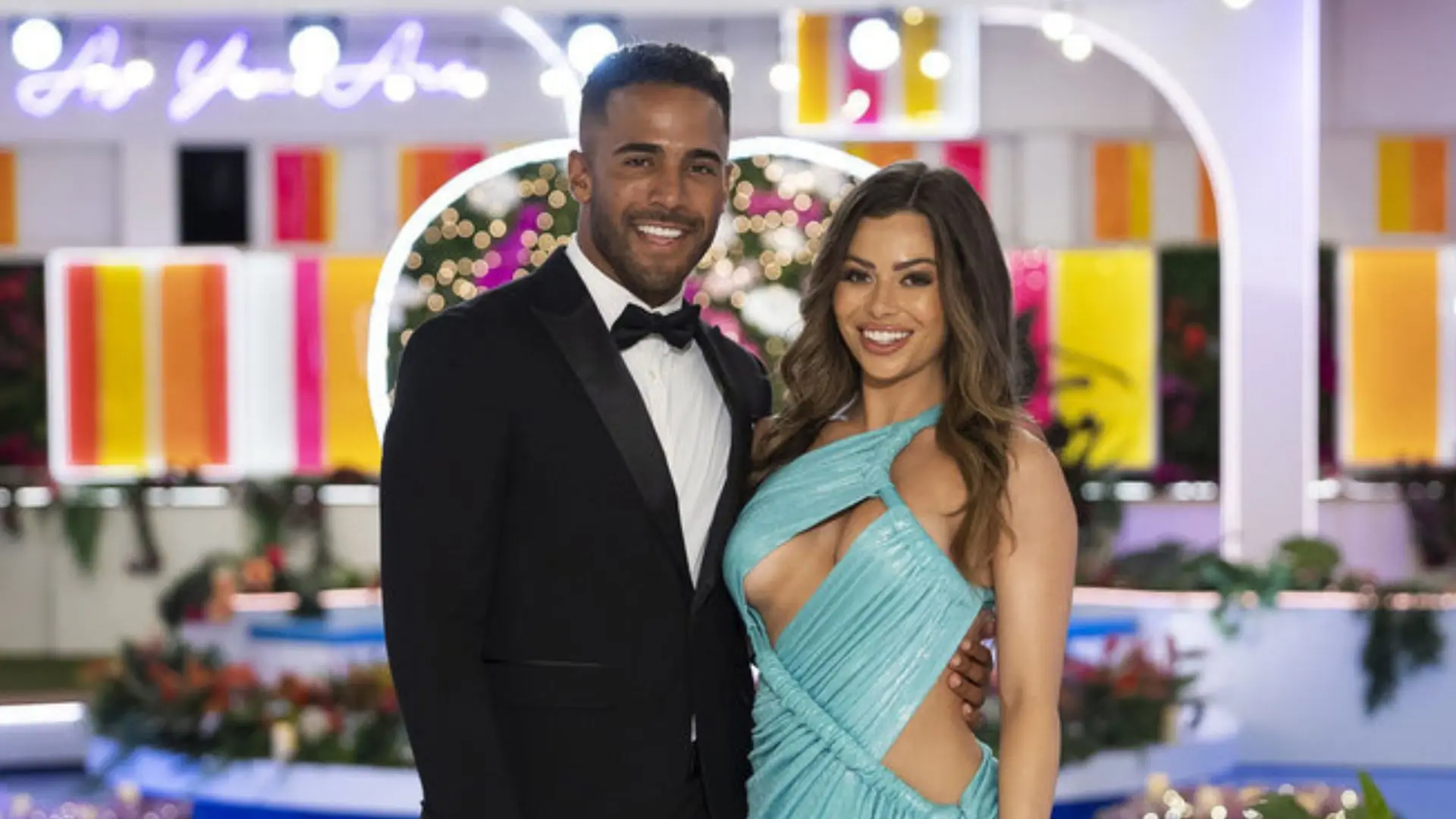 ‘Love Island USA’ Bombshell Incoming: Nicole And Kendall Are On The Rocks