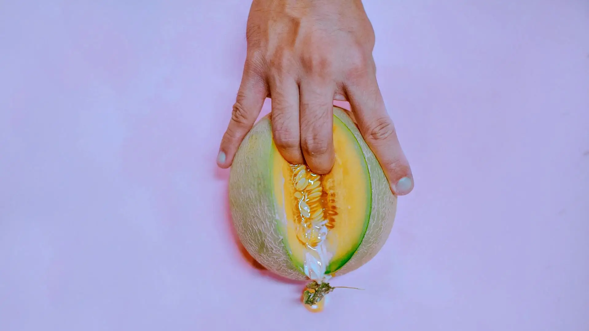 A Guide To Fingering That Isn’t Just Jack Hammering Their Holes