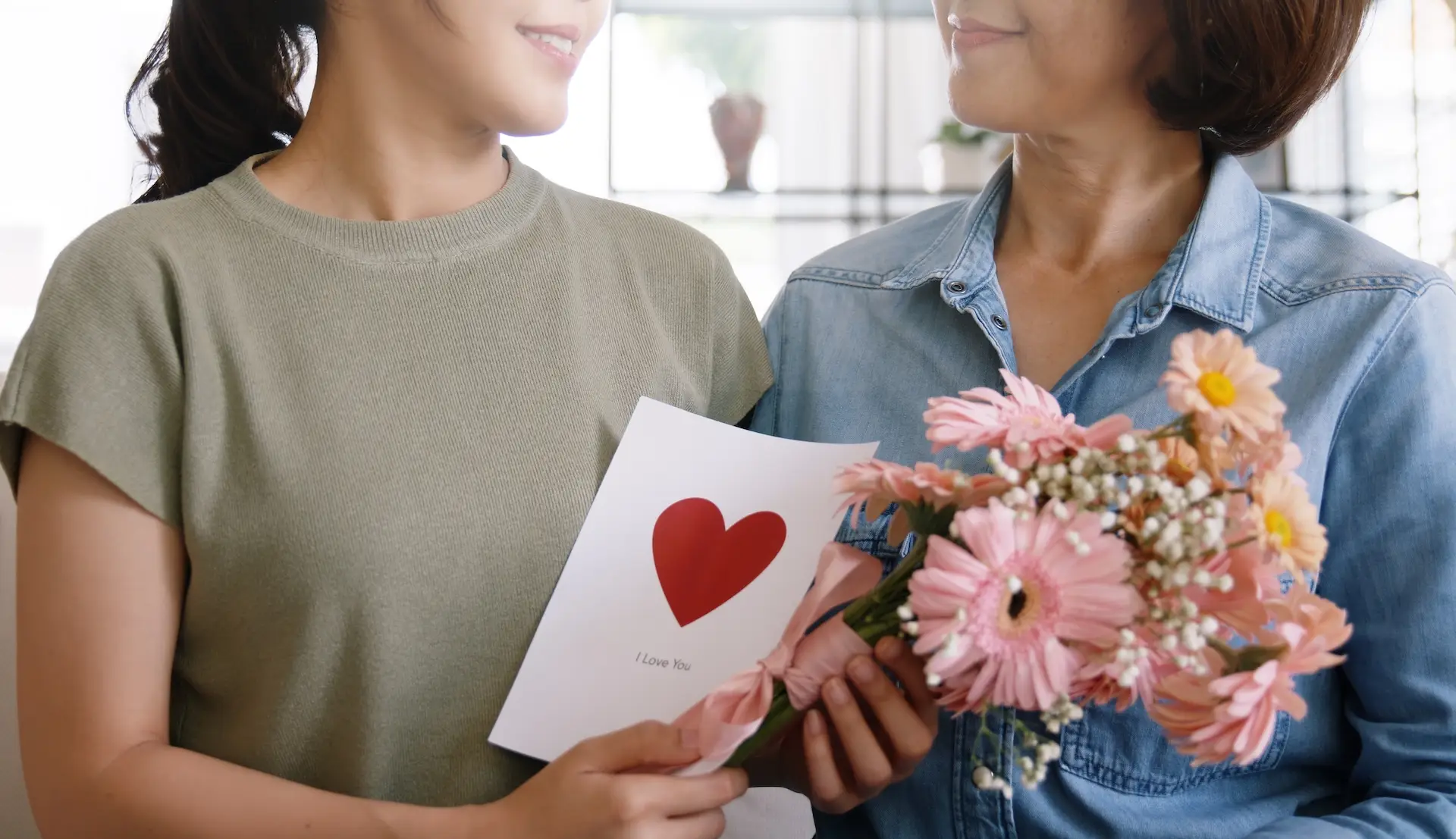 The Best Mother’s Day Gift Ideas She’ll Actually Love