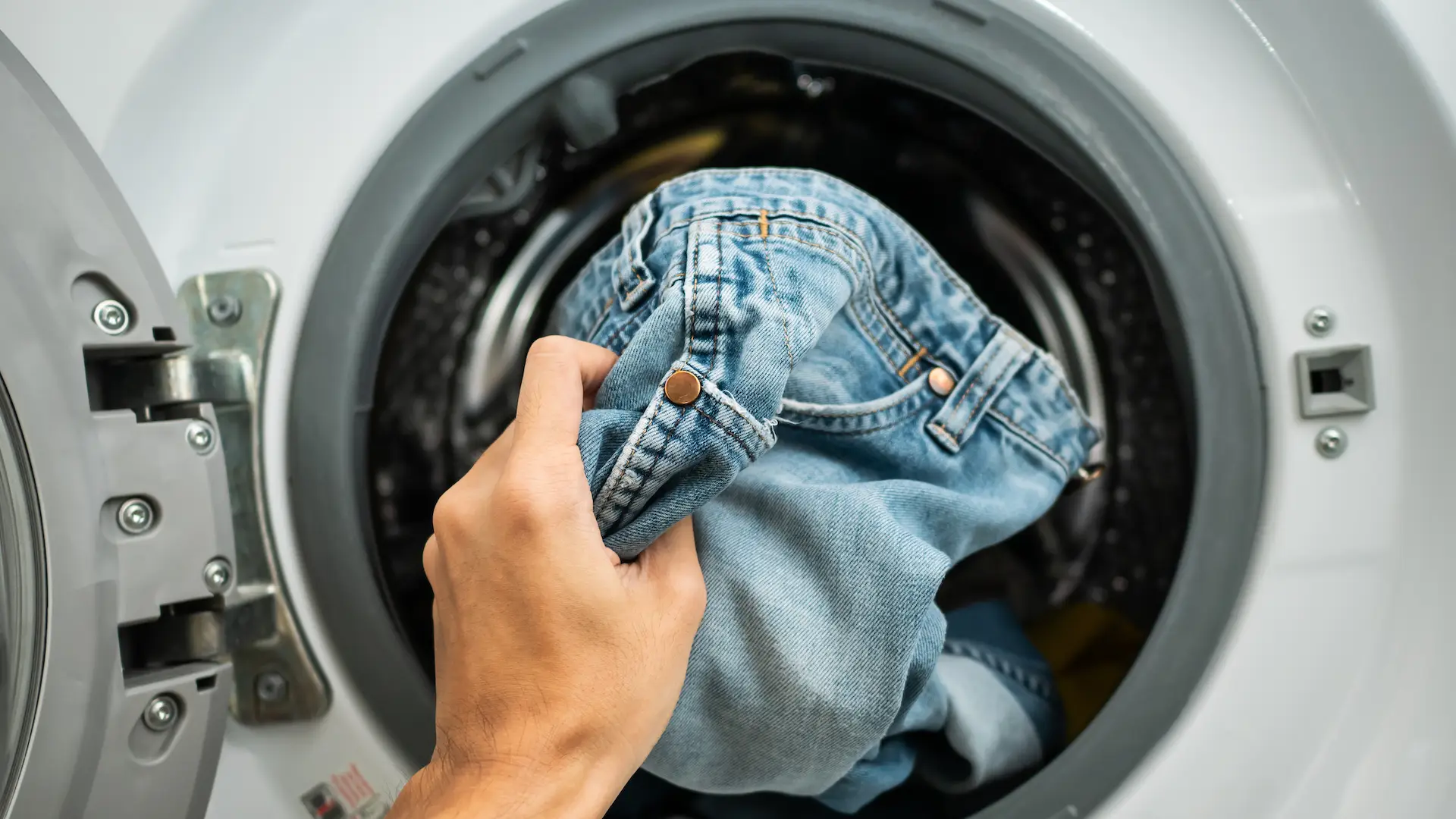 Don’t Be Gross! Here’s How Often You Should Wash Your Dirty Ass Jeans