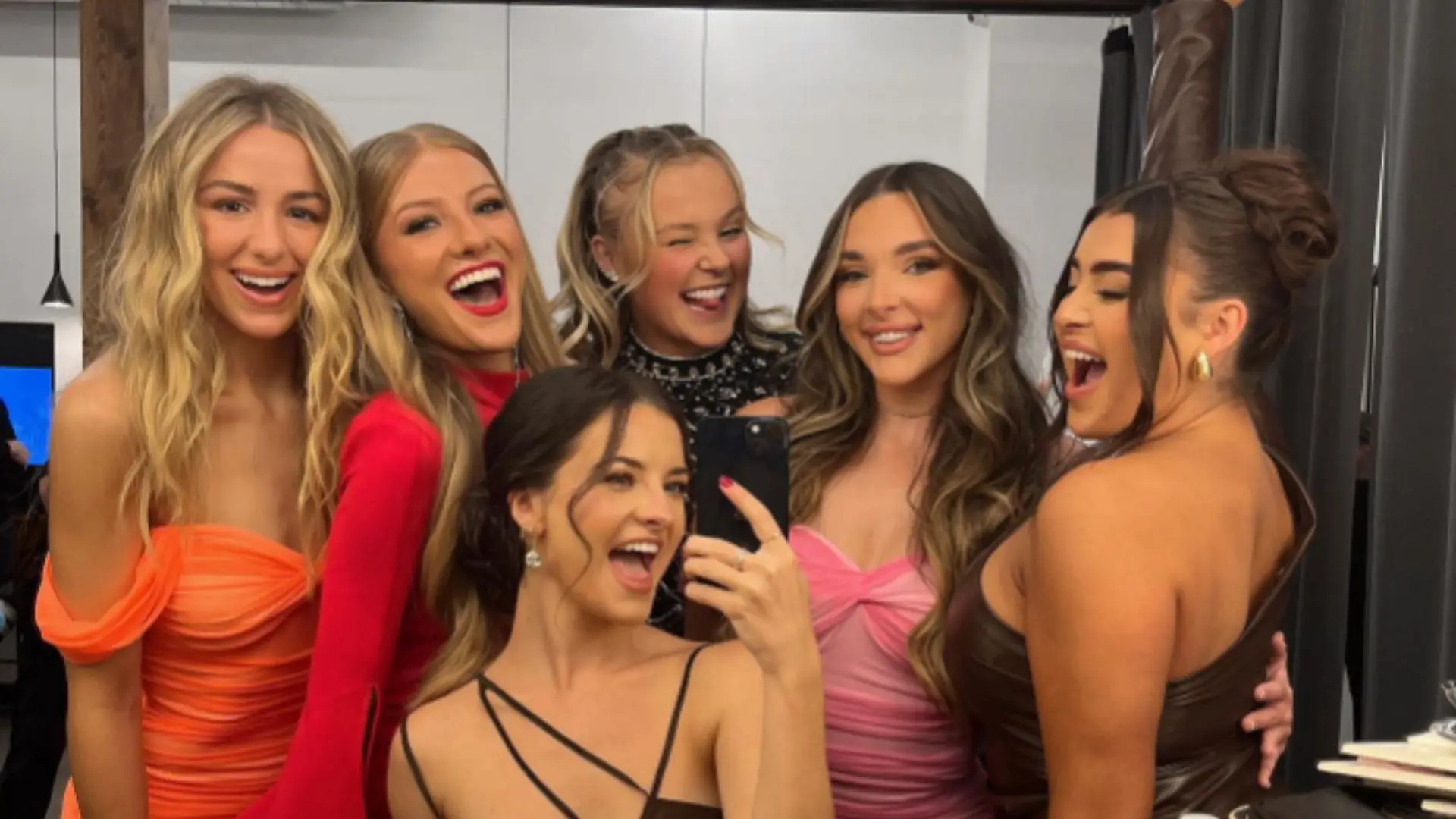 Instagram/ChloeLukasiak