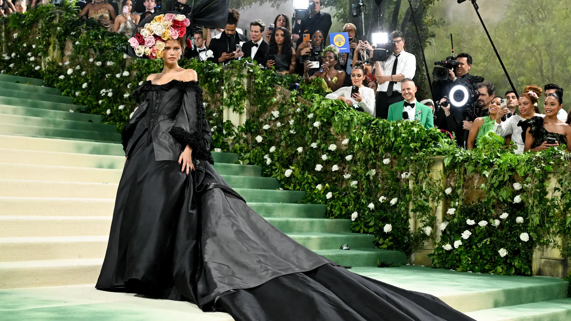 Zendaya’s Three (Yes, Three!) Met Gala Looks Were Sparkling — And Anything But Subtle