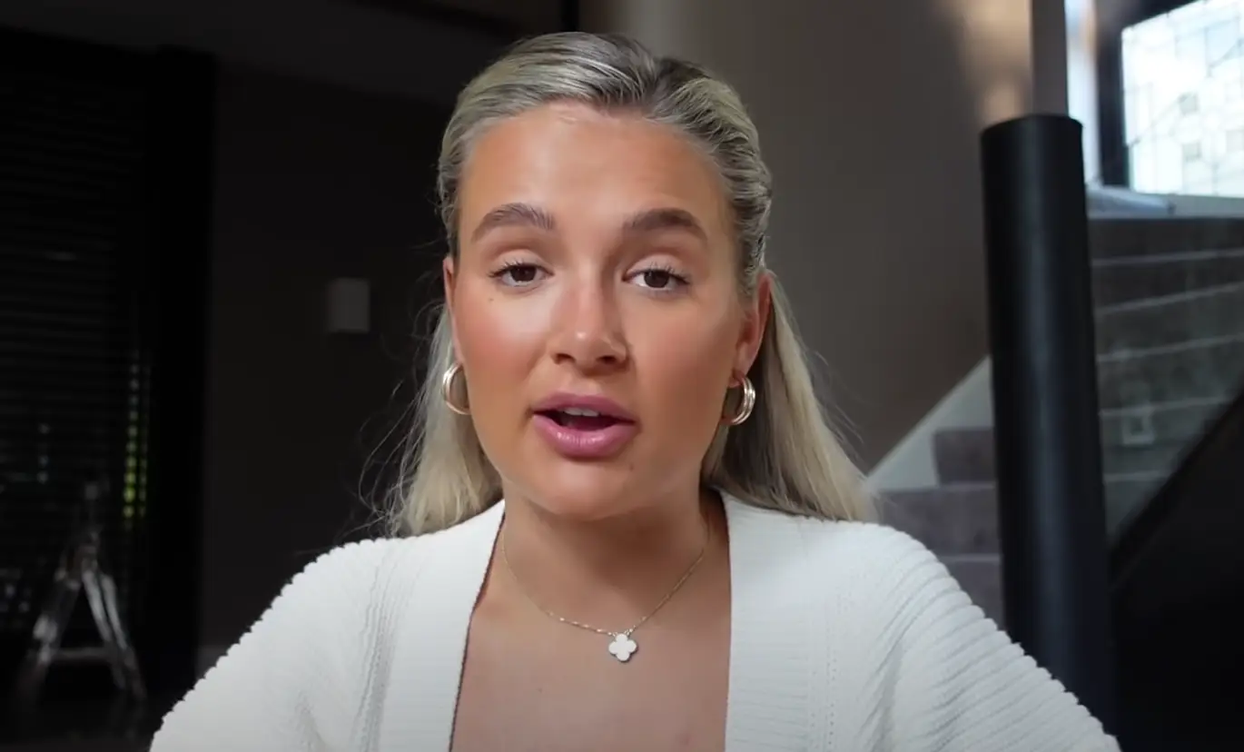 Molly opened up about the condition (