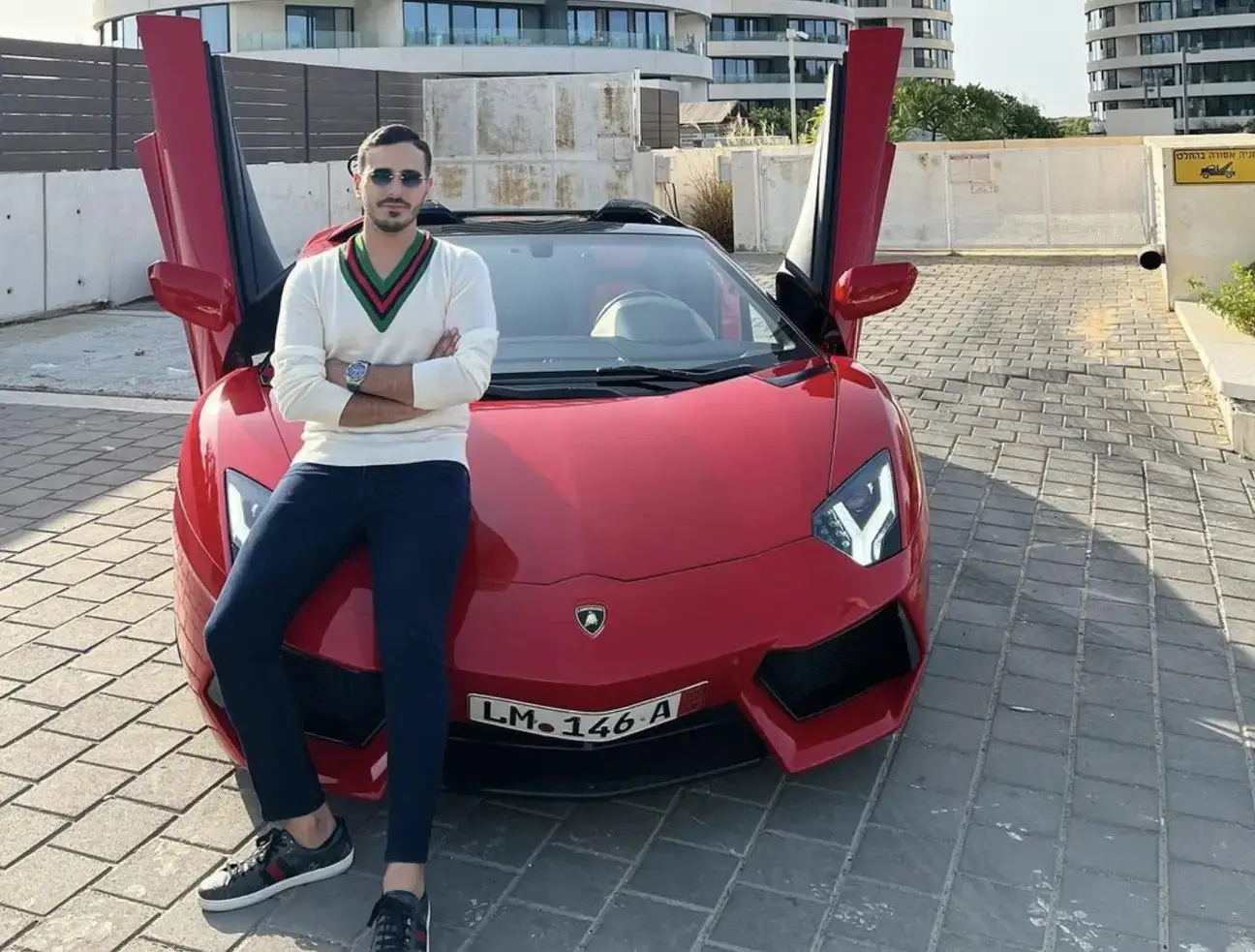 Instagram/@simon_leviev_official